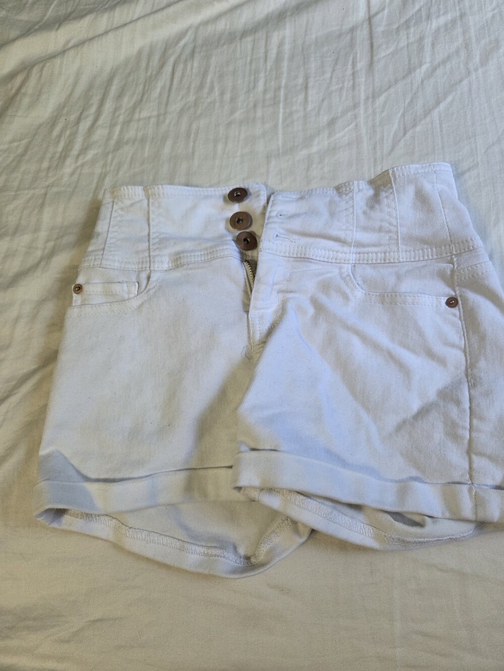 NOBO White Shorts